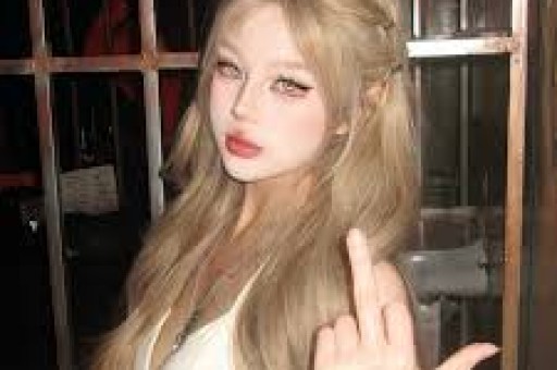 不到48小时接连3大瓜隐婚登记、带女儿偷腥网友：内娱又乱了